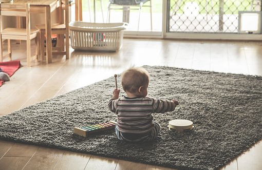 Jetzt beginnt eine neue spannende Zeit für euch, eure Kinder entwickeln sich immer weiter und wollen die Welt entdecken. In der... Jetzt beginnt eine neue spannende Zeit für euch, eure Kinder entwickeln sich immer weiter und wollen die Welt entdecken. In der...